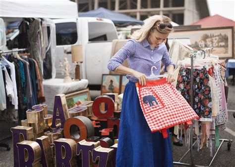 swap meet clothes are fake|Flea market .